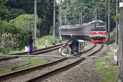 Tidak Ada Kompromi soal Nyawa di Perlintasan Kereta