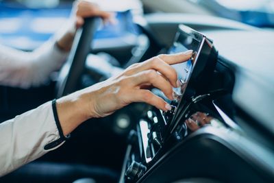 Mengenal Berbagai Fitur Keselamatan Mobil yang Wajib Diketahui