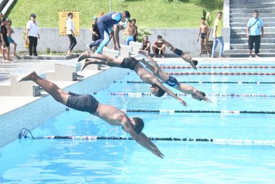Dukung Pembinaan Atlet Muda, Kodaeral IX Fasilitasi Kejuaraan Renang Antar Pelajar di Ambon