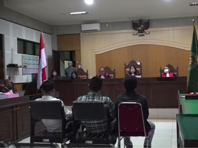Penahanan Ditangguhkan, Sidang Kasus Dana Siluman DPRD NTB Tetap Berjalan