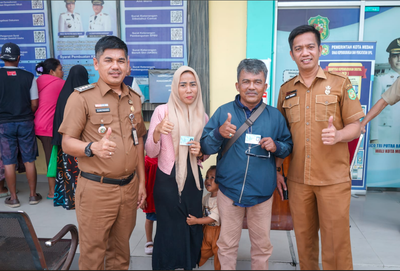 Warga Medan Labuhan Kini Bisa Cetak E-KTP Langsung di Kecamatan