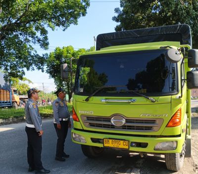 Ratusan Truk ODOL Diadang Tiap Hari, Pemko Pekanbaru Perketat Penjagaan Pintu Masuk Kota