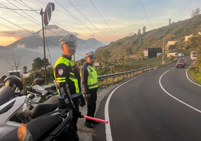 Polres Wonosobo Kerahkan Personel, Amankan Libur Panjang di Wisata Dieng