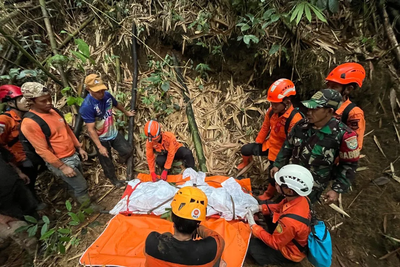 Basarnas Temukan Dua Korban Hilang Akibat Longsor di Cisalak Subang