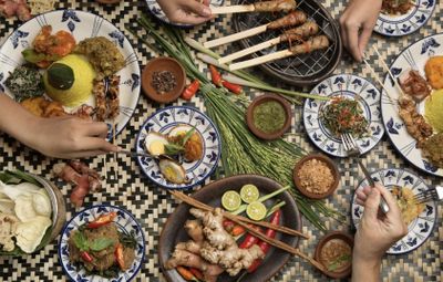 15 Kuliner Lokal Indonesia yang Bikin Ketagihan, Ada Gudeg Mercon hingga Kwetiau Legendaris