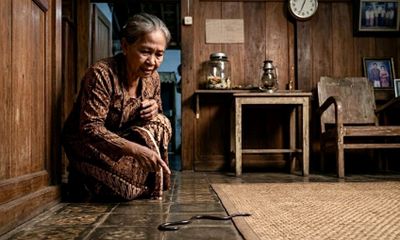 Misteri Ular Kawat Masuk Rumah, Benarkah Cuma Mitos atau Ada Pesan Tersembunyi di Baliknya?