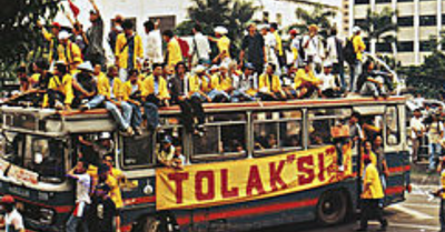 Mengungkap 3 Penyebab Utama Terjadinya Kerusuhan Nasional Mei 1998