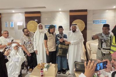 Jemaah Haji Tunanetra Asal Sinjai Dihormati di Tanah Suci, Arab Saudi Siapkan Masjid atas Namanya