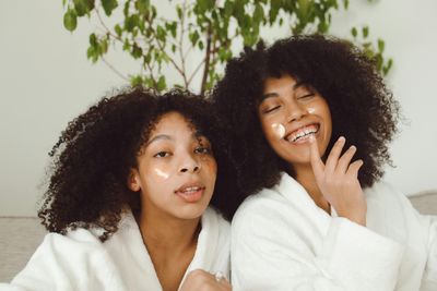 Rahasia Skincare Alami Mama-Mama Papua Untuk Kulit Sehat Glowing