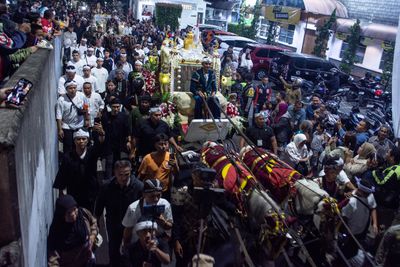 Kirab Tatar Sunda Napak Tilas Padjajaran Sukses Digelar, Lautan Budaya Warnai Kota Bandung