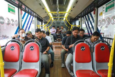 Panduan Lengkap Naik Transjakarta ke Indonesia Arena GBK, Anti Macet dan Makin Gampang!