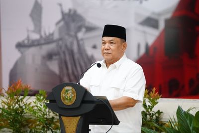 Presiden Prabowo Salurkan Sapi Kurban 1 Ton ke Rohil, Pemprov Riau Fokus Efisiensi Anggaran