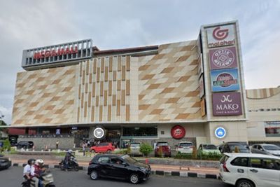 Hasil Autopsi Korban Kebakaran Megamall Keluar.
