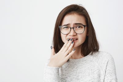 Gusi Berdarah saat Sikat Gigi? Ini Penyebab dan Cara Mengatasinya