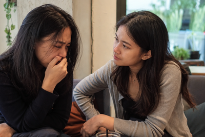 6 Cara Jadi Teman Curhat yang Baik, Jangan Sampai Niat Dengerin Malah Jadi Toxic!