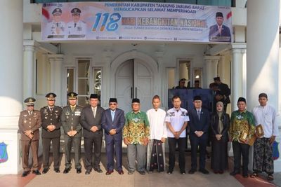 Hadiri Upacara Harkitnas ke-118, Wakapolres Tanjab Barat Teguhkan Semangat Kebangkitan Nasional
