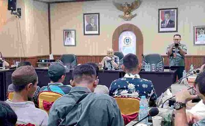 Puluhan Warga dari Delapan Desa Adukan PT GML ke DPRD Babel