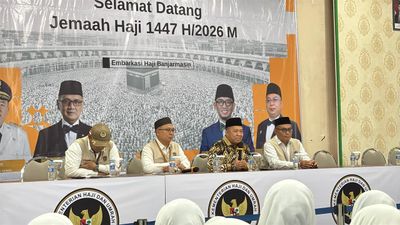 Tips Haji Mabrur: Pesan Penting Sudian Noor untuk Jamaah Kloter BDJ 18