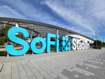 Panduan Instan LA: Itinerary Cerdas dan Estimasi Jarak Wisata di Sekitar SoFi Stadium!