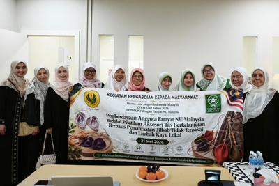 Dosen UNJ Ubah Jilbab Bekas Jadi Gantungan Tas, Gandeng Komunitas Perempuan Malaysia