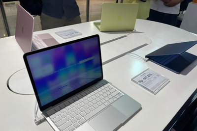 Muklay Kepincut Macbook Neo, Cocok Gak Sih Dipakai Buat Desain Grafis?