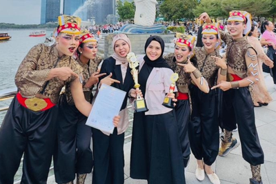 Tari Hulubalang Bawa Mahasiswa Unila Sabet Runner Up Ajang Internasional di Singapura