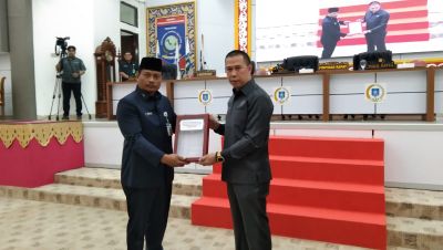DPRD Babel Gelar Rapat Purna, Seluruh Fraksi Setujui Ranperda Pajak dan Retribusi Daerah