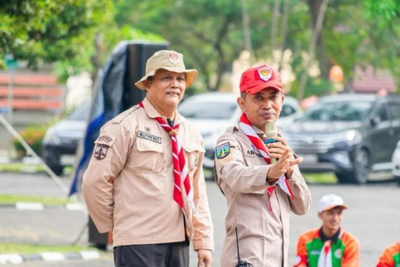 Jelang PPL, Ratusan Mahasiswa PPG Unesa Dibekali Keterampilan Pramuka Sebelum Terjun ke Sekolah