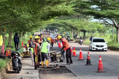 Bupati Majalengka Kawal Proyek Perbaikan Jalan Cigasong–Jatiwangi Senilai Rp12 Miliar