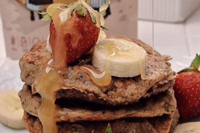 Cuma 2 Bahan! Healthy Pancake Ini Jadi Favorit Menu Sarapan Praktis