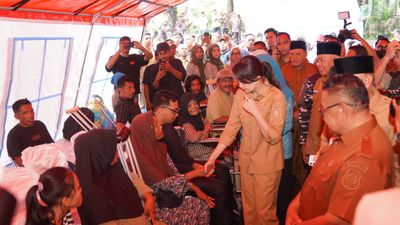 Gubernur Maluku Utara, Sherly Tjoanda Laos, memberikan bukti nyata bahwa negara benar-benar hadir untuk melayani kebutuhan mendasar masyarakat. Hal in