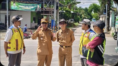 Dua Ruas Jalan di Rembang Diperbaiki Masyarajat Lebih Aman dan Nyaman Saat Berkendara