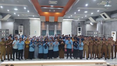 Wali Kota Banda Aceh Tutup KKL Poltekkes, Mahasiswa Diminta Terus Belajar