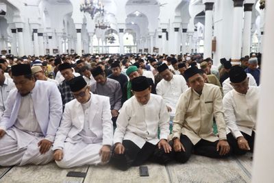 Kapolda Aceh Serahkan Sapi Kurban Saat Salat Iduladha di Banda Aceh