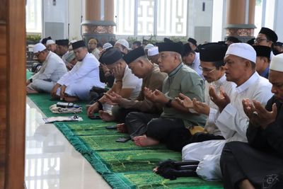 Wakapolda Aceh Salat Iduladha Bersama Warga di Masjid Babuttaqwa Polda Aceh