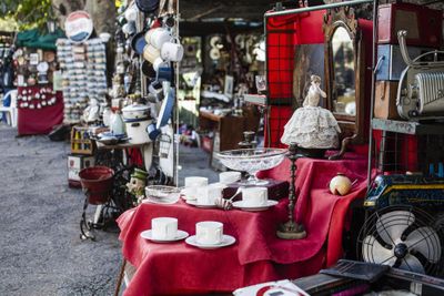Panduan Thrifting dan Belanja Murah di Pasar Loak Kendari