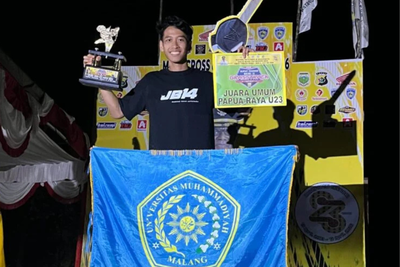 Keren! Mahasiswa Informatika UMM Borong 7 Piala di Motocross Papua