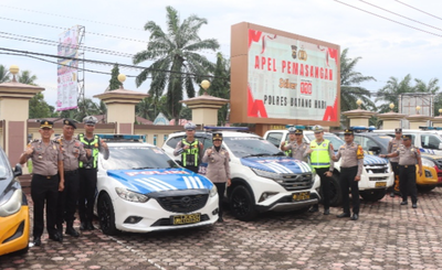 Mudahkan Warga Lapor Aduan, Polres Batanghari Gelar Pemasangan Serentak Stiker Layanan 110