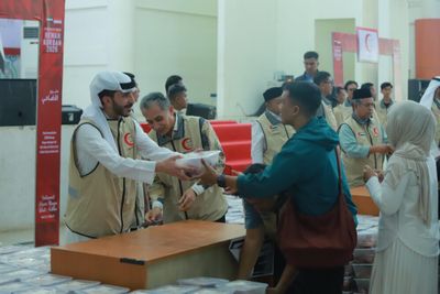 UIN Ar-Raniry Tebar 4.000 Paket Daging Kurban, Ribuan Warga Kebagian Rezeki