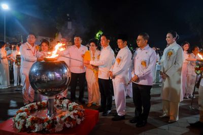 Menpar Widiyanti Dampingi Wapres Hadiri Puncak Perayaan Waisak di Candi Borobudur