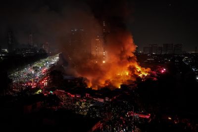 Bantu Korban Kebakaran di Kemayoran, BPBD DKI Salurkan Logistik Pendukung