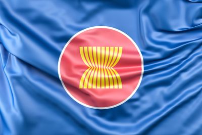 Sebagai Negara Terbesar di Asia Tenggara, Apa Saja Peran Indonesia dalam ASEAN?