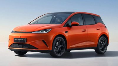BYD Dolphin G DM-i Jadi Senjata Baru di Pasar Mobil Hybrid Eropa