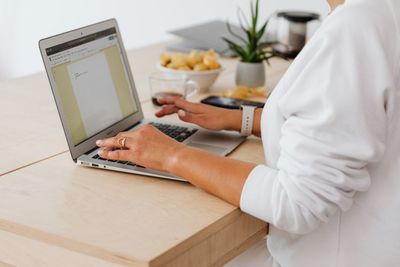 Cara Menambah Tabel di Word dengan Cepat & Rapi, Pas buat Kerja!