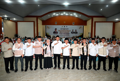 Jemaah Haji Kloter 2 Tiba di Medan, Surya Sampaikan Pesan Kebersamaan