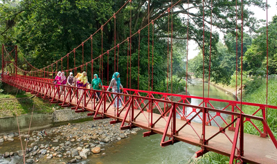 Libur Nasional Dongkrak Pariwisata Jabar, Pergerakan Wisatawan Lampaui 543 Ribu Orang