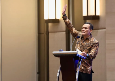 Gubernur Jateng Minta APBD Perubahan 2026 Genjot Perbaikan Jalan