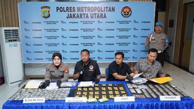 Tempat Hiburan Malam di Jakut Digerebek, Polisi Temukan Banyak Cartridge Etomidate Rasa Buah