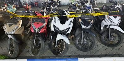 Polres Metro Tangerang Kota Bongkar Sindikat Curanmor, 6 Motor Curian, Airsoft Gun dan Senjata Tajam Diamankan