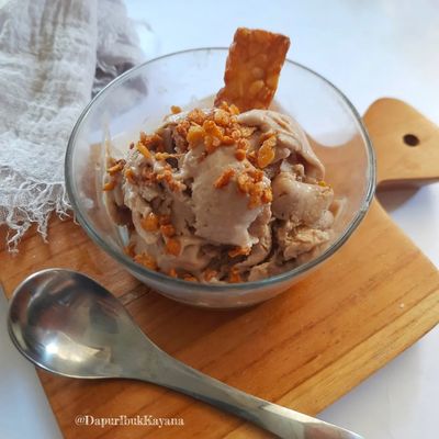 Gelato Tempe dengan Crumble Manis Renyah, Cita Rasa Tradisional yang Modern